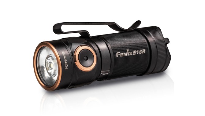 Recenze LED svítilny Fenix E18R