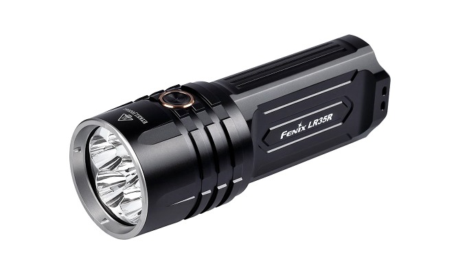 Recenze LED svtilny Fenix LR35R