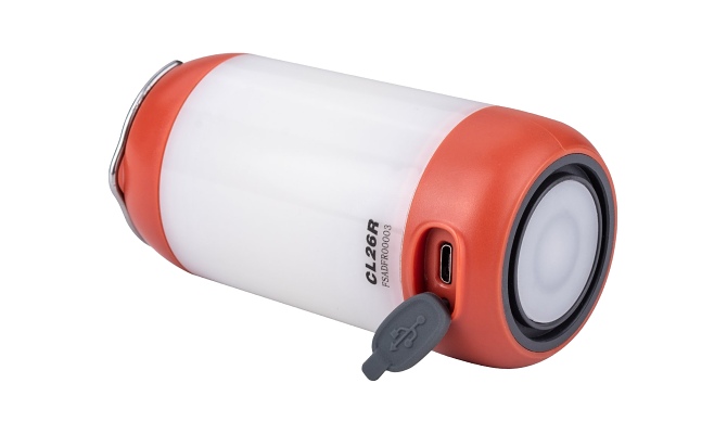 Recenze nabjec LED lampy Fenix CL26R