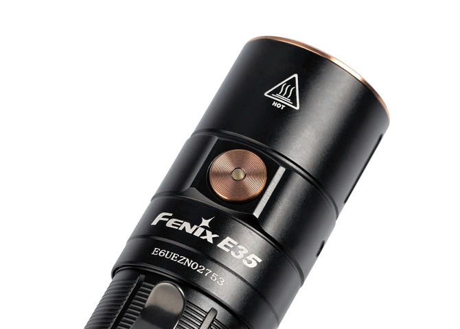 Recenze nabjec LED svtilny Fenix E35 V3.0