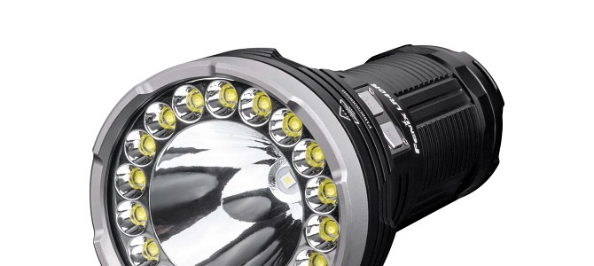 Recenze nabíjecí LED svítilny Fenix LR40R