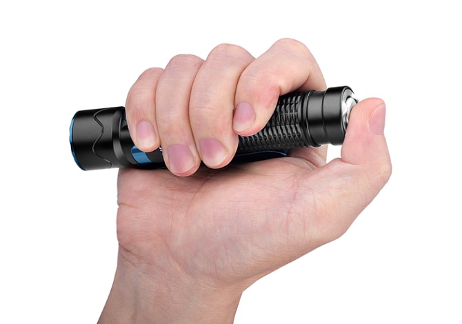 Recenze nabjec LED svtilny Olight Warrior Mini 2